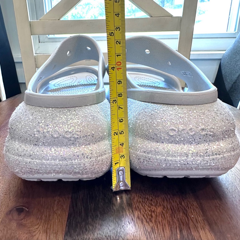 Crocs Classic Crush Glitter Sandals Women 11 Lt Gray Silver Platform Slides - Picture 6 of 14